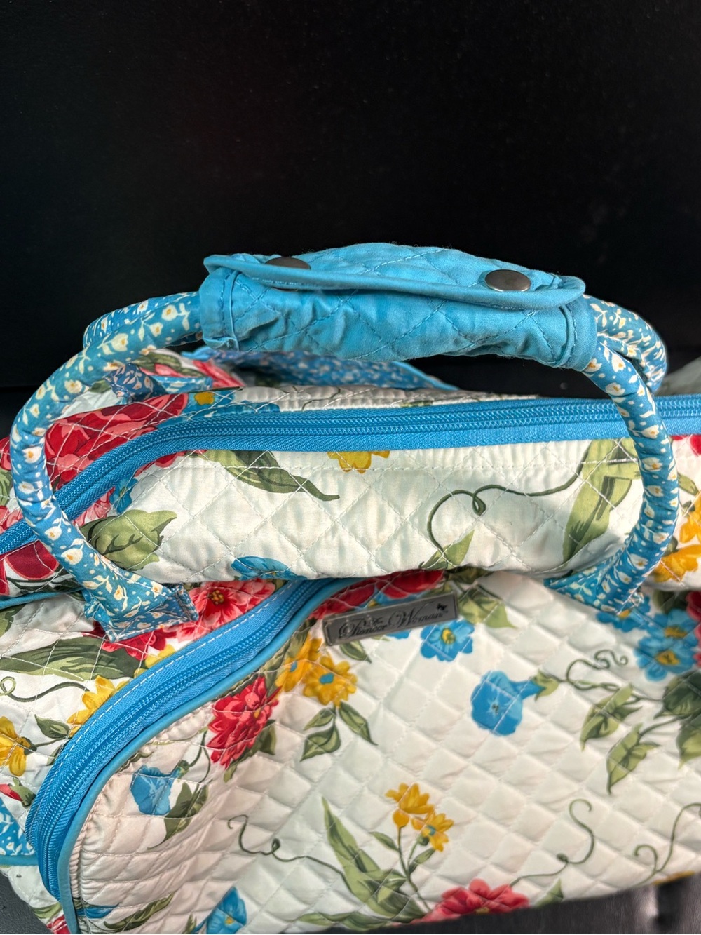 The Pioneer Woman Sweet Rose Weekender Floral Quilted Carry On Travel Bag - Picture 3 of 8